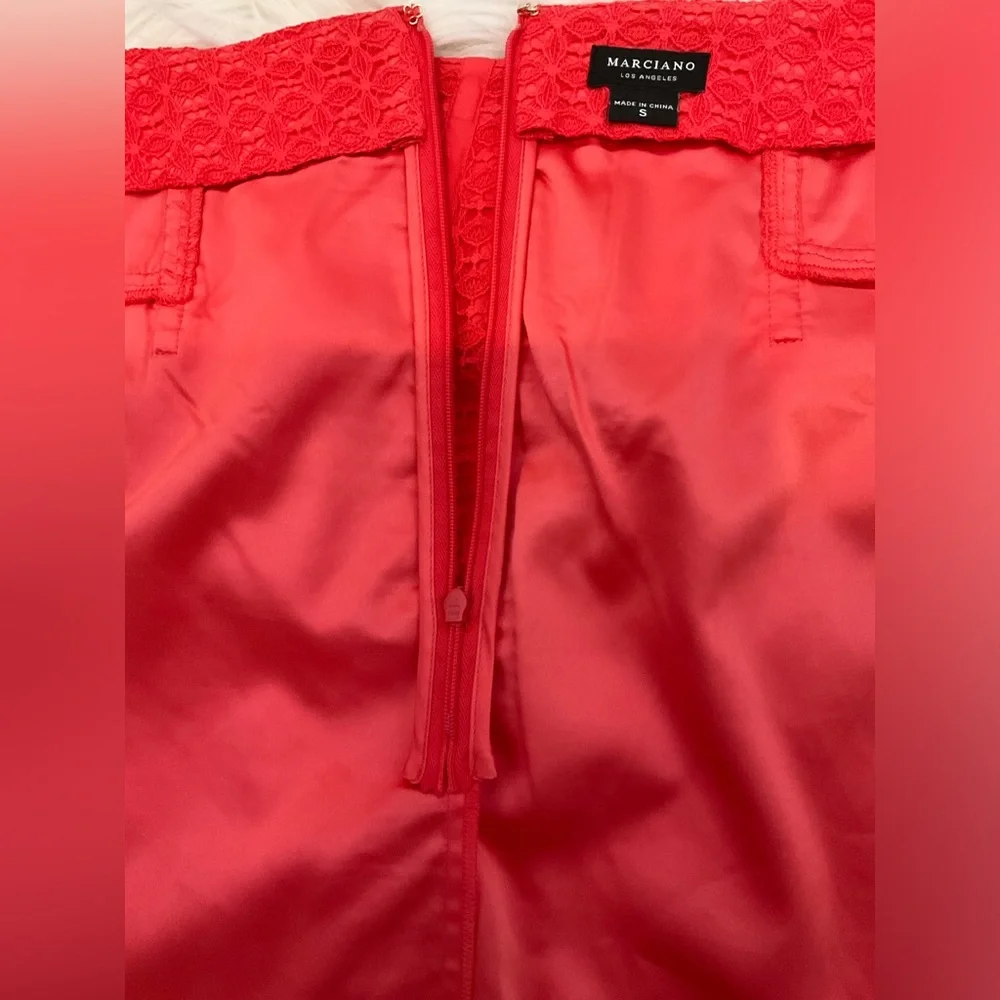 MARCIANO LACE PENCIL SKIRT - Picture 11 of 11